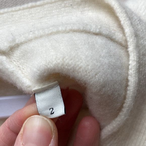 Sandro 100% Wool Cropped V Neck Puff Short Sleeve Cardigan size 2 - Picture 13 of 13